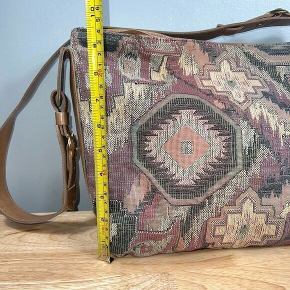Vintage Tapestry Carpet Large Crossbody Tote Bag, Leather Lined Divided Section - Picture 14 of 16